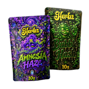 Amnesia Haze a Bubble Hash 20g THCA balíček s vrcholovými pupeny a hashem na černém pozadí